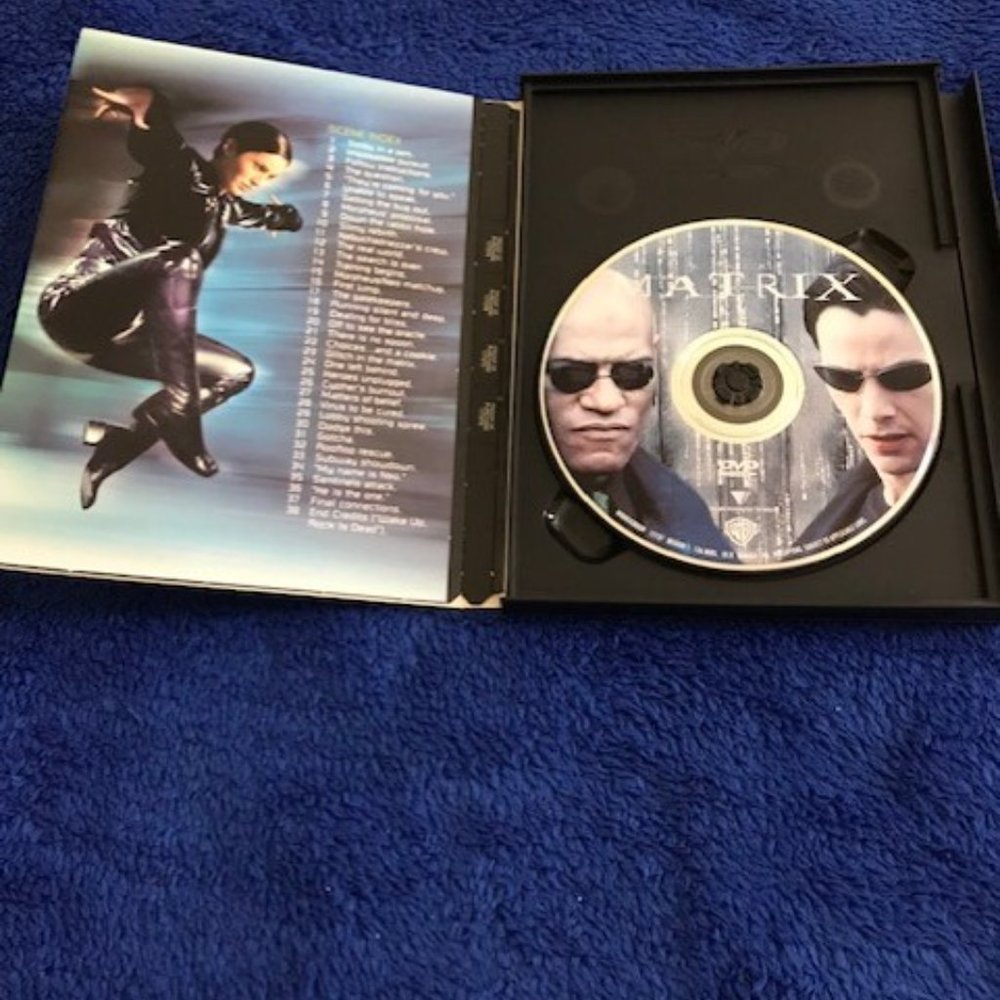 Matrix DVD 📀 - Picture 3 of 3